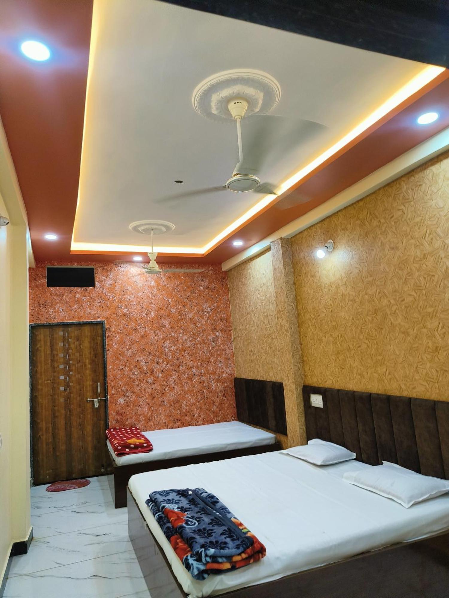 Kumkum Gest House Holiday home Ujjain