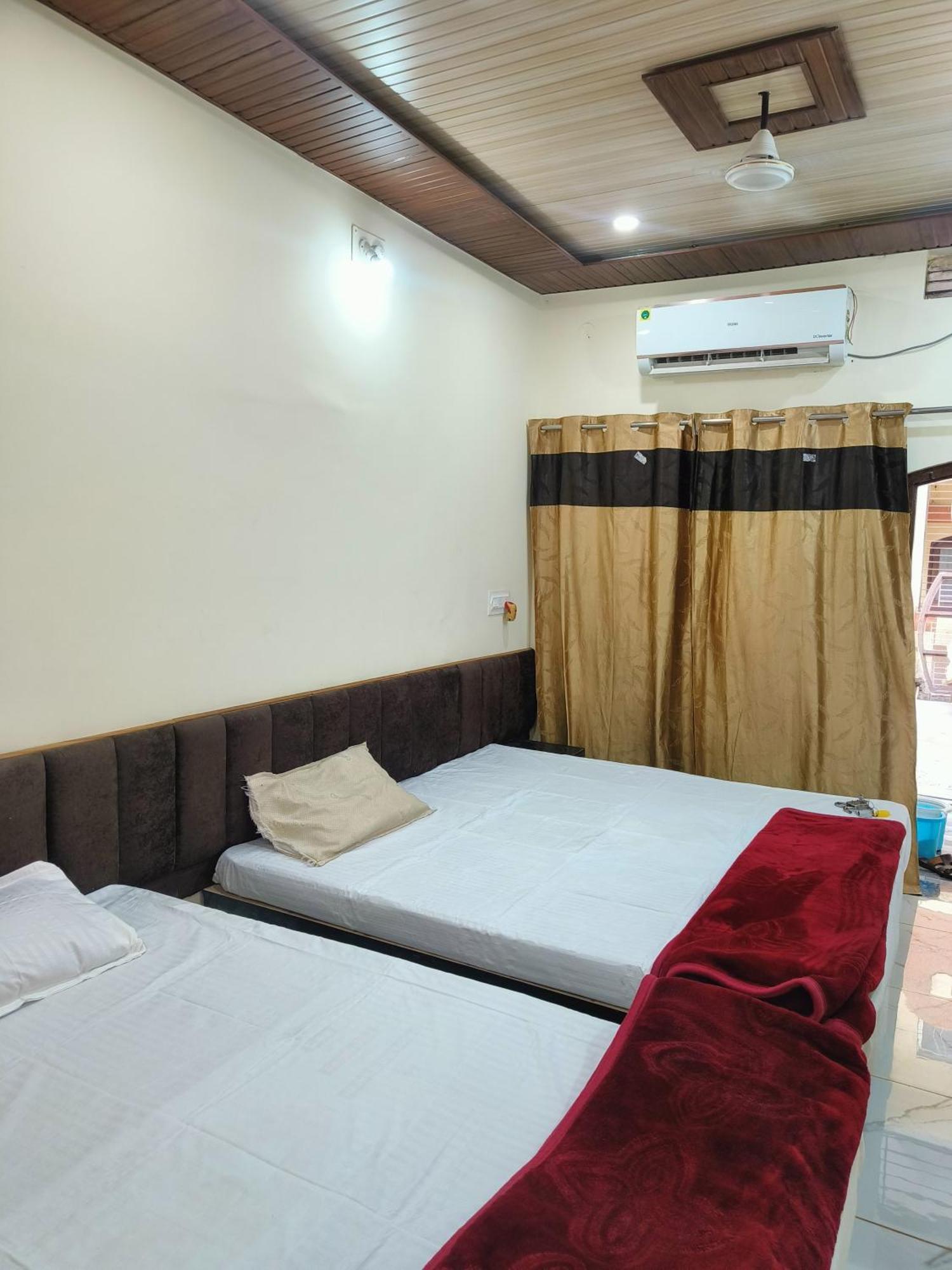 Holiday home Kumkum Gest House *