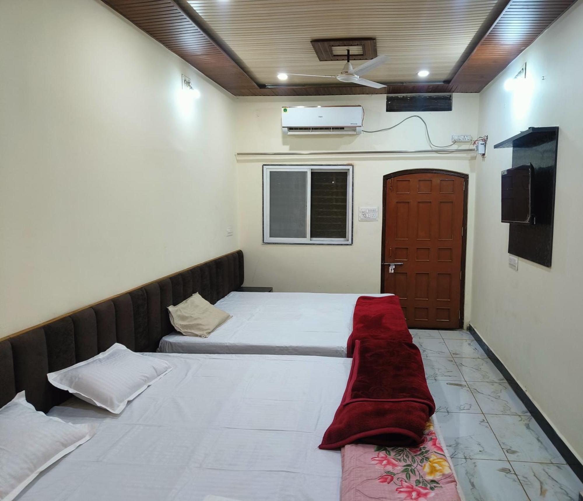 Kumkum Gest House Holiday home Ujjain